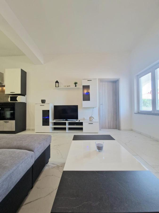 Apartman Ivan Kruševo エクステリア 写真